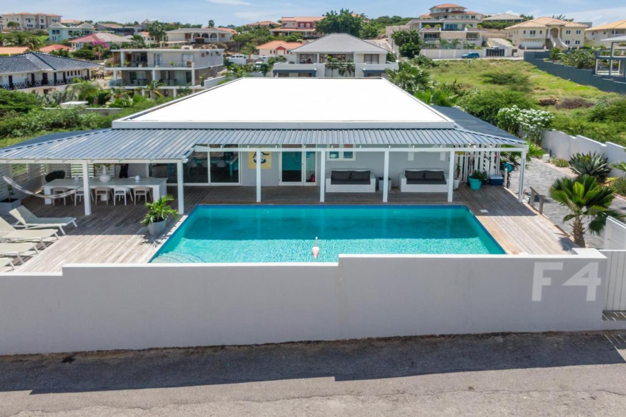 Boutique Hotel & Apartments Jt Curacao 威廉斯塔德 外观 照片