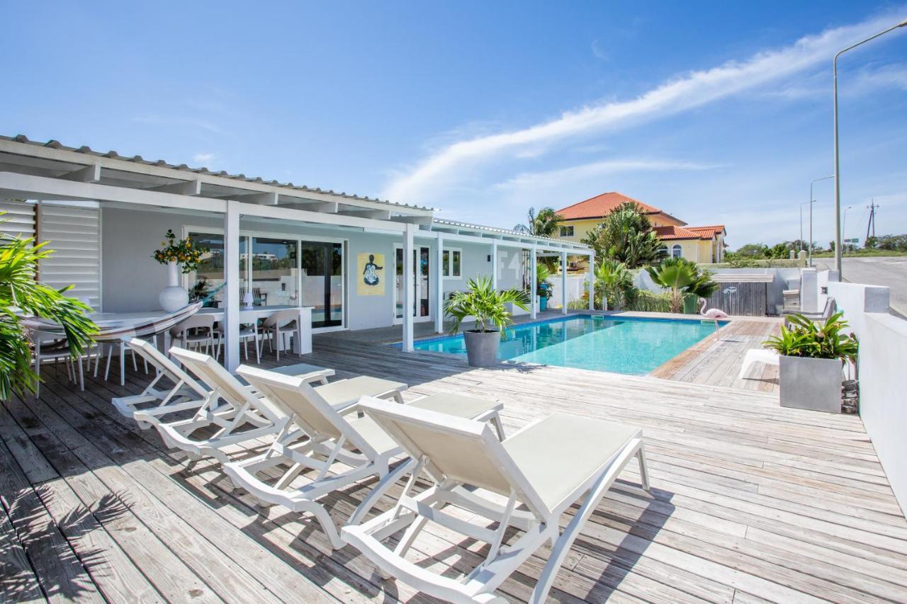 Boutique Hotel & Apartments Jt Curacao 威廉斯塔德 外观 照片