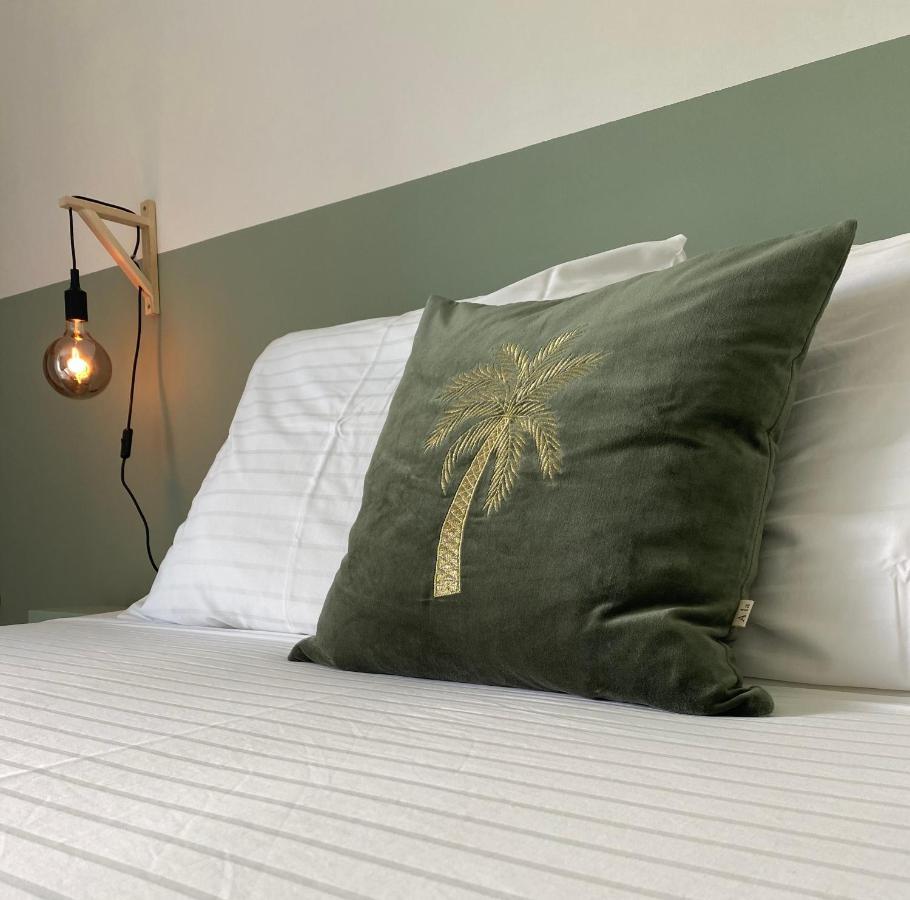 Boutique Hotel & Apartments Jt Curacao 威廉斯塔德 外观 照片