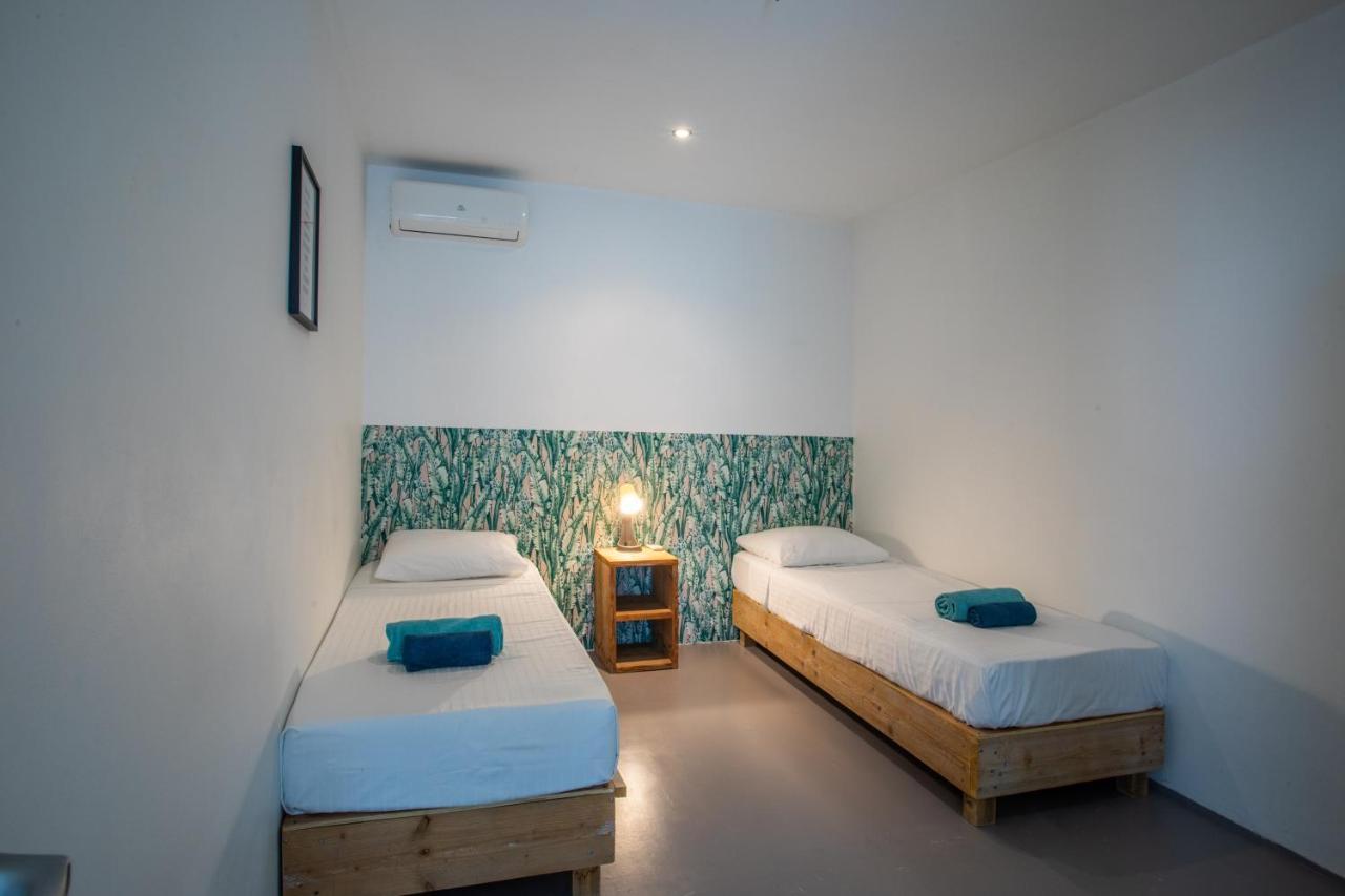 Boutique Hotel & Apartments Jt Curacao 威廉斯塔德 外观 照片