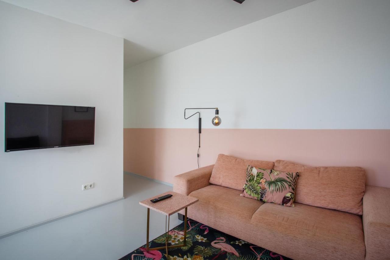 Boutique Hotel & Apartments Jt Curacao 威廉斯塔德 外观 照片