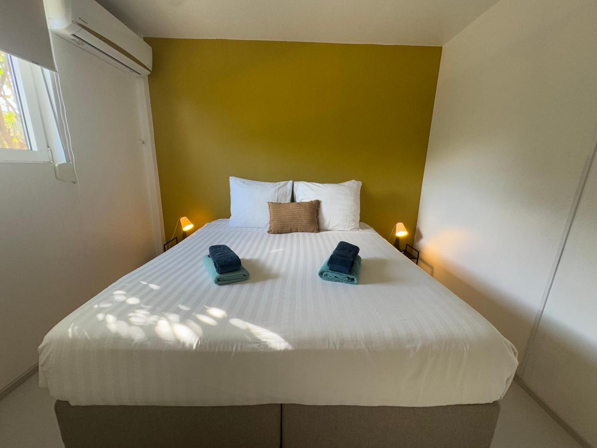 Boutique Hotel & Apartments Jt Curacao 威廉斯塔德 外观 照片